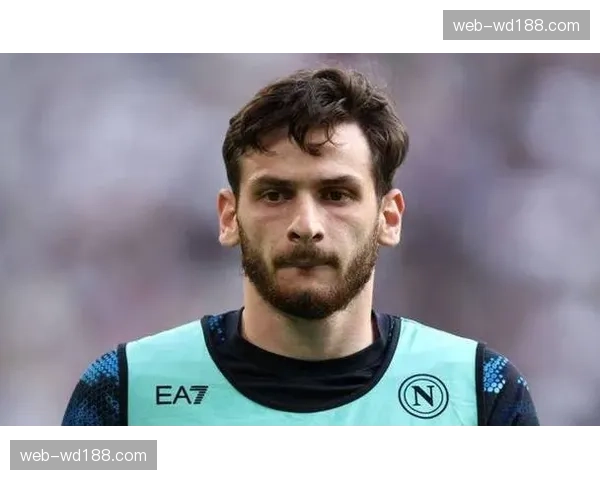 克瓦拉茨赫利亚替补28分钟造3球 格鲁吉亚边锋成巴黎晋级关键变量 克瓦拉茨赫利亚替补28分钟造3球 格鲁吉亚边锋成巴黎晋级关键变量