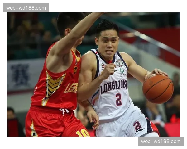 广州龙狮三连败仍仅落后一个胜场 季后赛希望尚未破灭 广州龙狮三连败仍仅落后一个胜场 季后赛希望尚未破灭